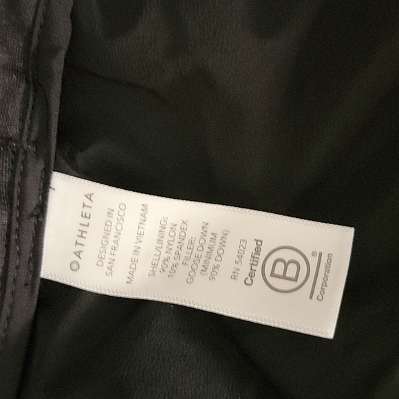 Athleta Vest - Picture 5 of 10